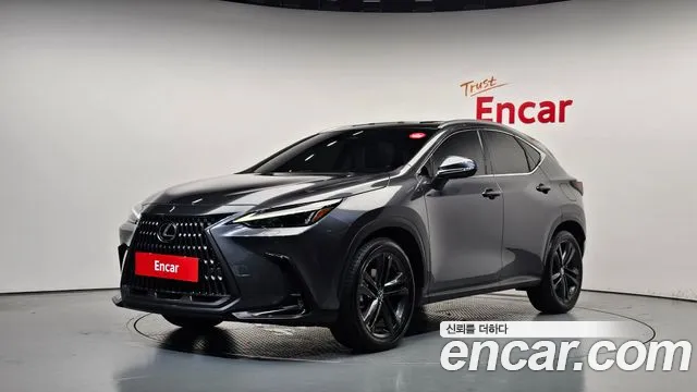 Lexus NX 2023, 43 907 км — фото