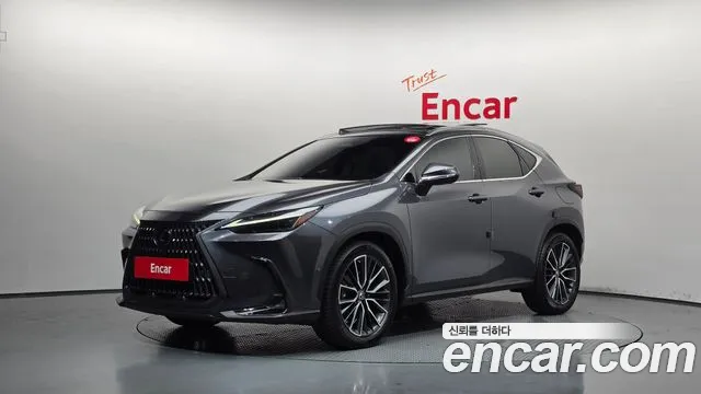 Lexus NX 2023, 123 063 км — фото