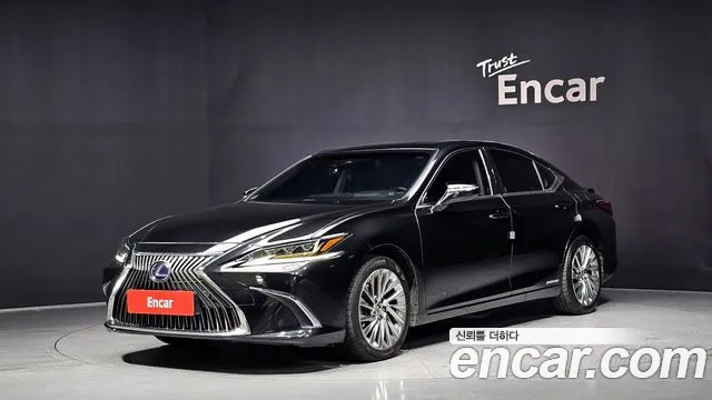 Lexus ES 2021, 101 963 км — фото