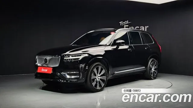 Volvo XC90 2023, 42 024 км — фото