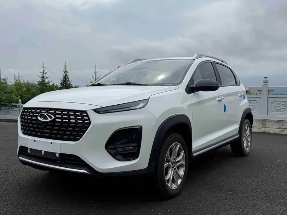 Chery Tiggo 3x 2022, 34 000 км — фото