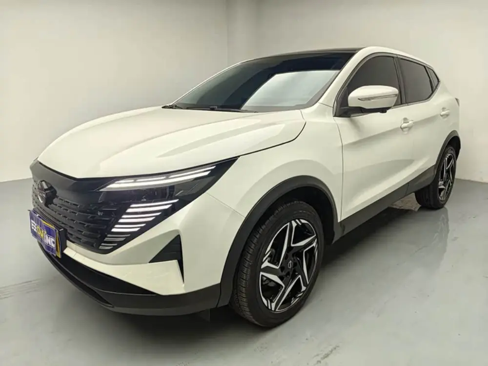 Nissan Qashqai 2026, 8 100 км — фото