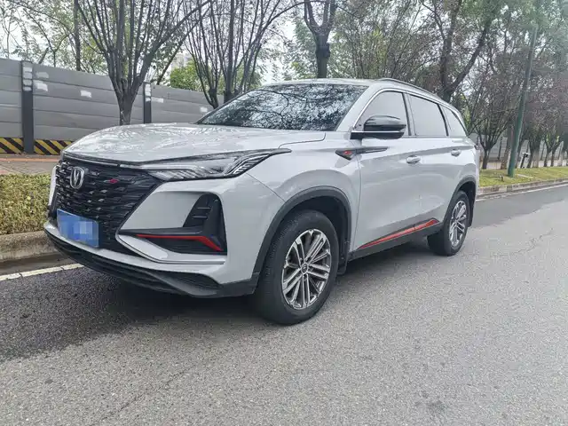 Changan CS75PLUS 2022, 30 000 км — фото