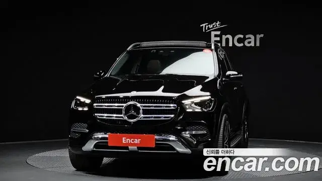 Mercedes-Benz GLE-Class 2024 — фото 3
