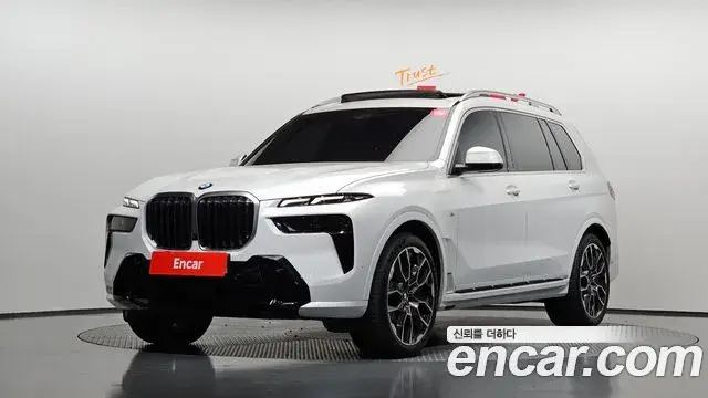 BMW X7 2023 — фото 2