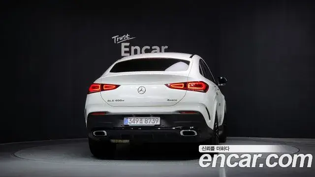 Mercedes-Benz GLE-Class 2022 — фото 4