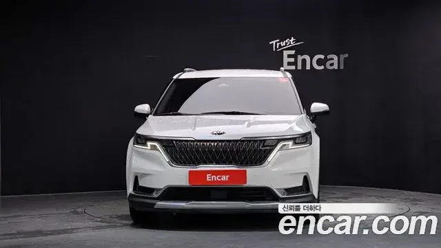 Kia Carnival 2021 — фото 3