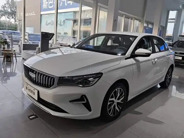 Geely Emgrand 2026