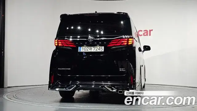 Toyota Alphard 2023 — фото 4