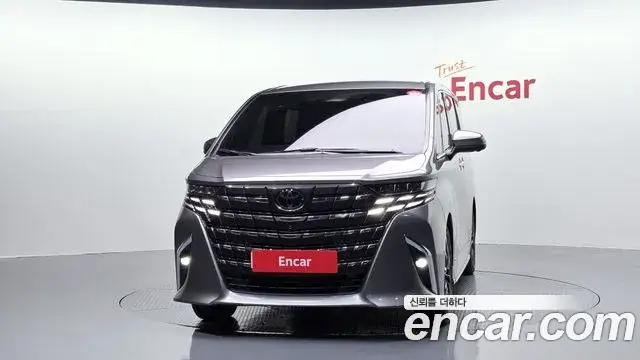 Toyota Alphard 2025 — фото 3