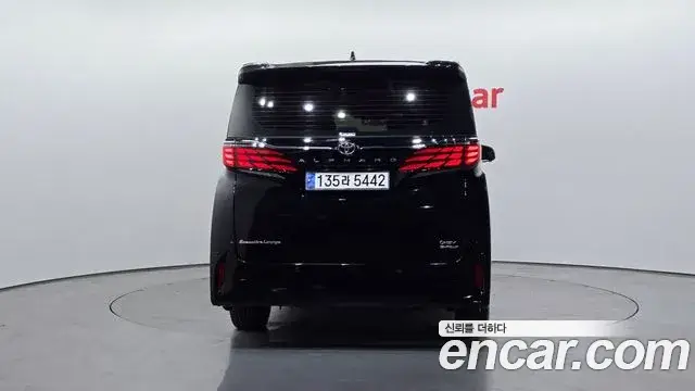 Toyota Alphard 2024 — фото 4