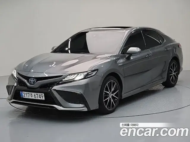 Toyota Camry 2024