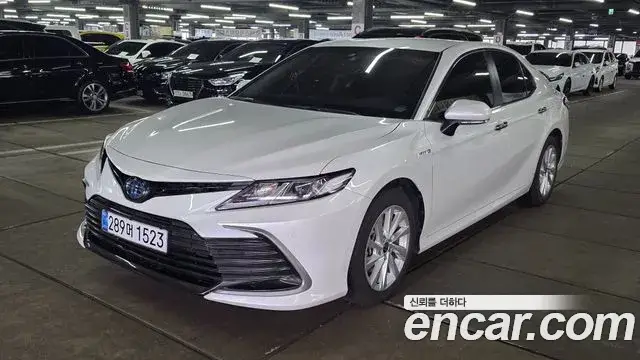 Toyota Camry 2024