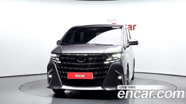 Toyota Alphard 2025 — фото 3