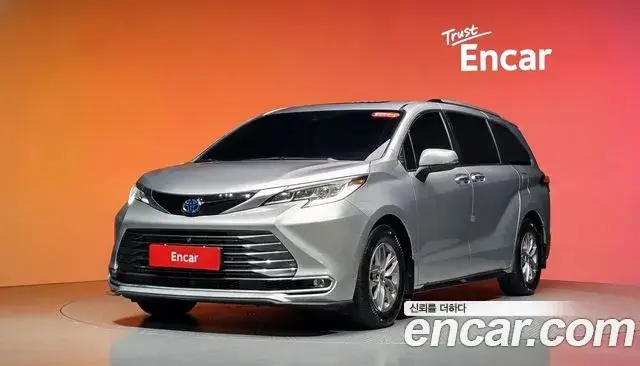 Toyota Sienna 2022