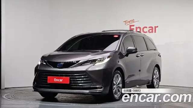 Toyota Sienna 2021