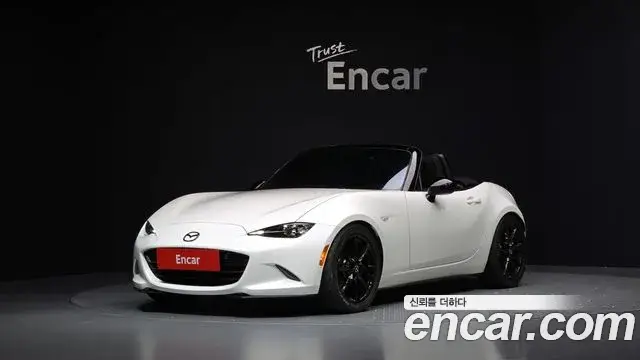 Mazda MX-5 Miata 2021 — фото 2