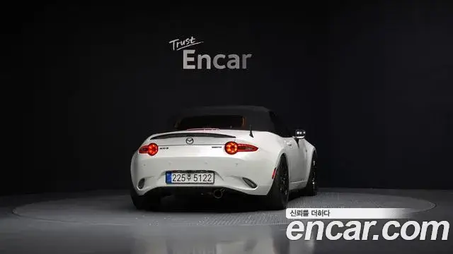 Mazda MX-5 Miata 2021 — фото 4