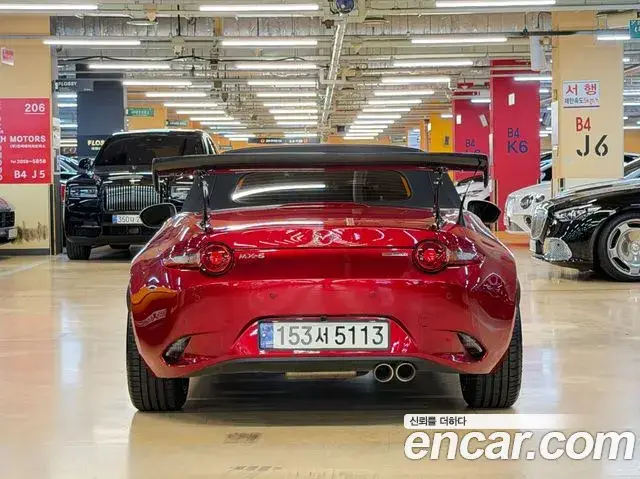 Mazda MX-5 Miata 2021 — фото 4