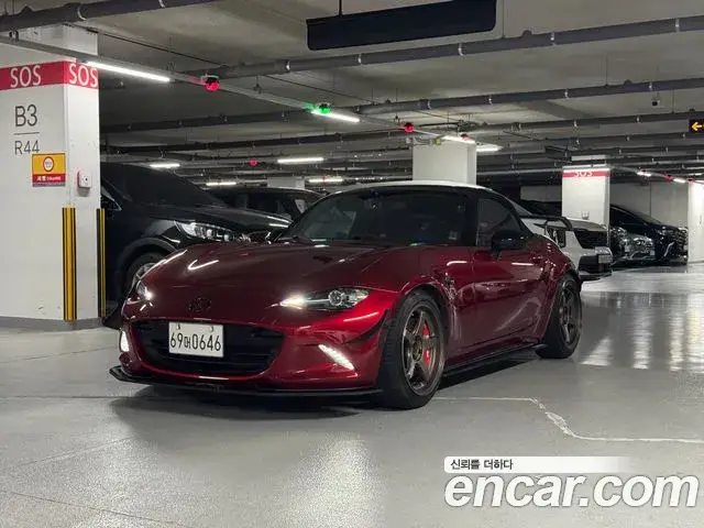 Mazda MX-5 Miata 2021 — фото 2