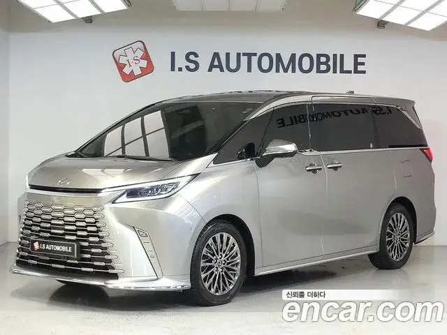 Lexus LM 2024
