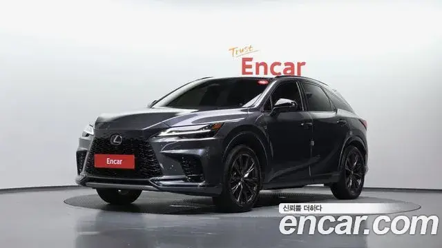 Lexus RX 2024