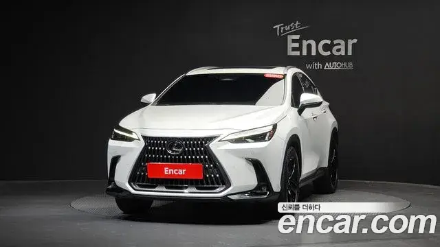 Lexus NX 2022 — фото 3