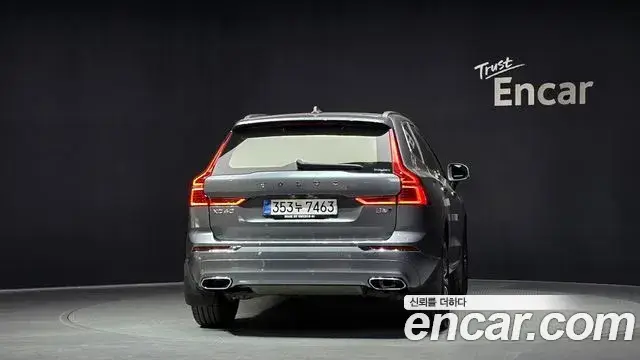 Volvo XC60 2021 — фото 4