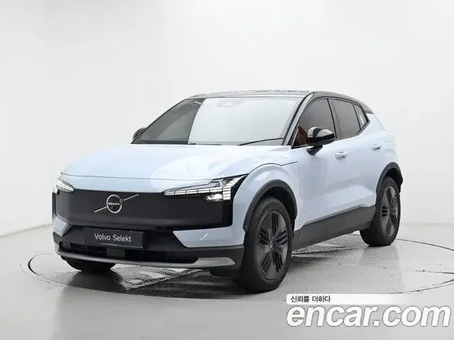 Volvo EX30 2025
