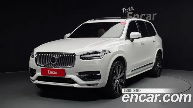 Volvo XC90 2022 — фото 2