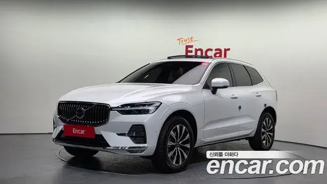 Volvo XC60 2023 — фото 2