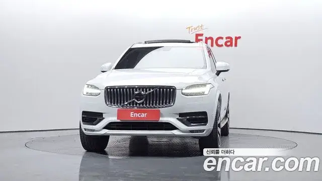 Volvo XC90 2021 — фото 3