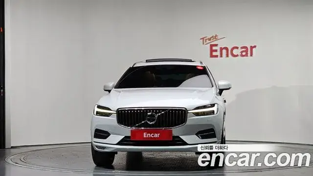 Volvo XC60 2021 — фото 3