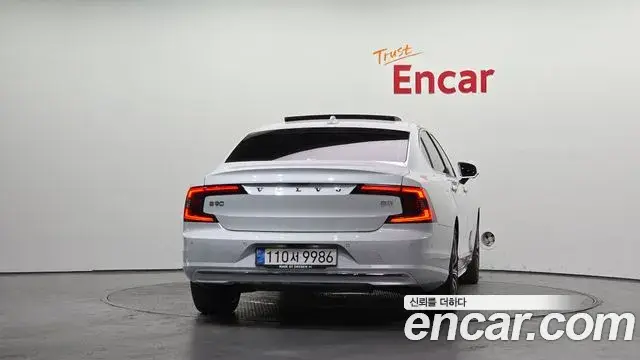 Volvo S90 2022 — фото 4