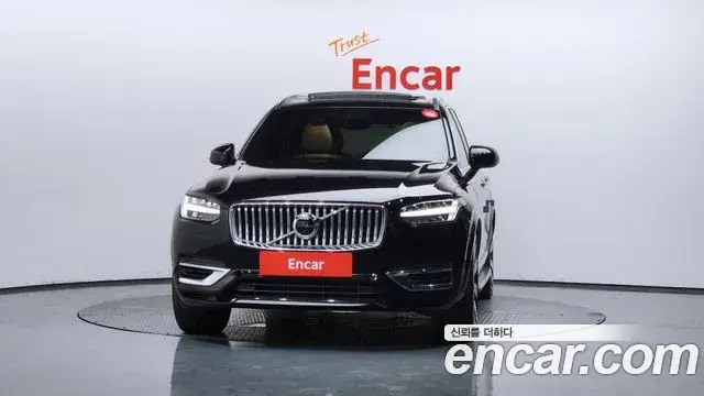 Volvo XC90 2022 — фото 3