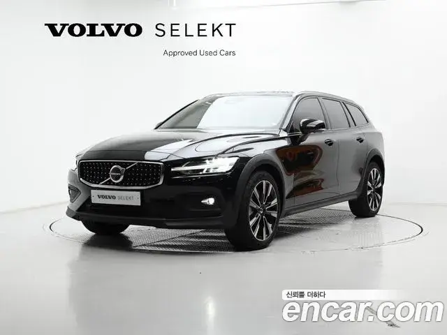 Volvo V60 2024