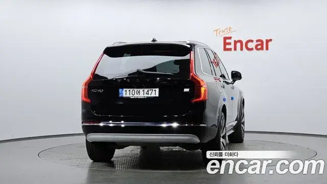 Volvo XC90 2022 — фото 4