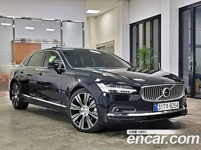 Volvo S90 2023