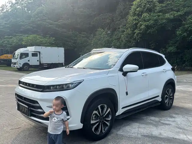 Exeed RX 2023