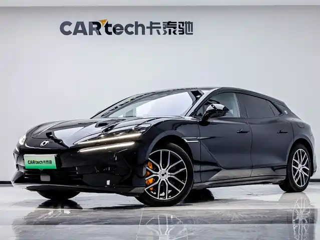 Denza Z9GT 2024