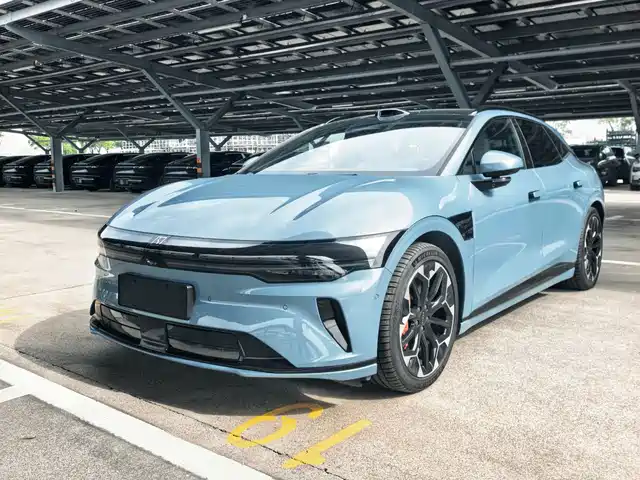 Zeekr 007GT 2025