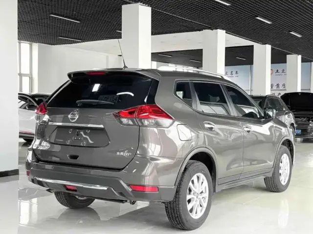 Nissan X-Trail 2023 — фото 4