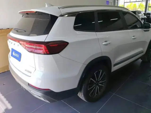 Chery Tiggo 8 2025 — фото 3