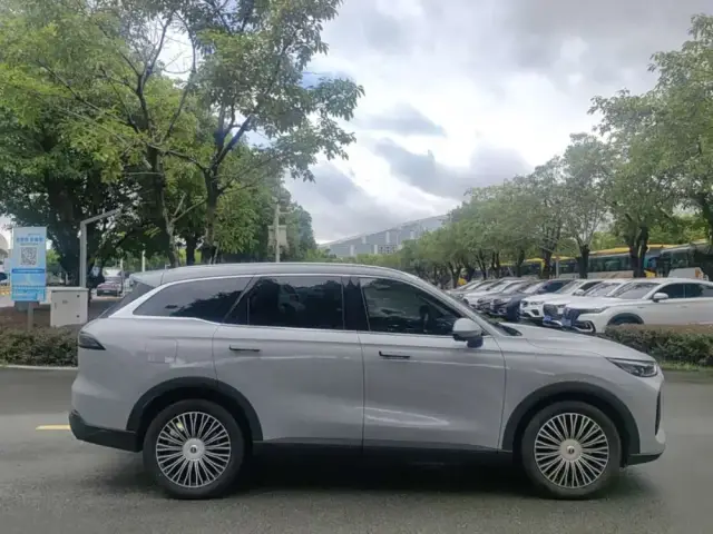 Chery Tiggo 8L 2024 — фото 4