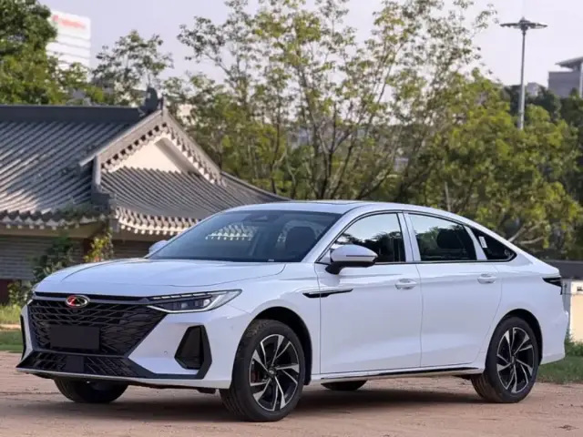 Chery Arrizo 8 2026