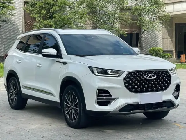 Chery Tiggo 8 2022 — фото 3