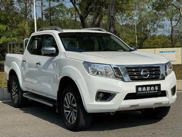 Nissan Navara 2022 — фото 3