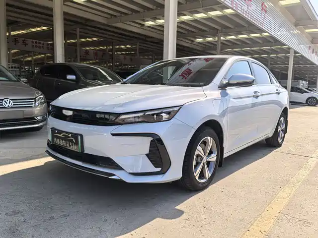 Geely EmgrandL 2024