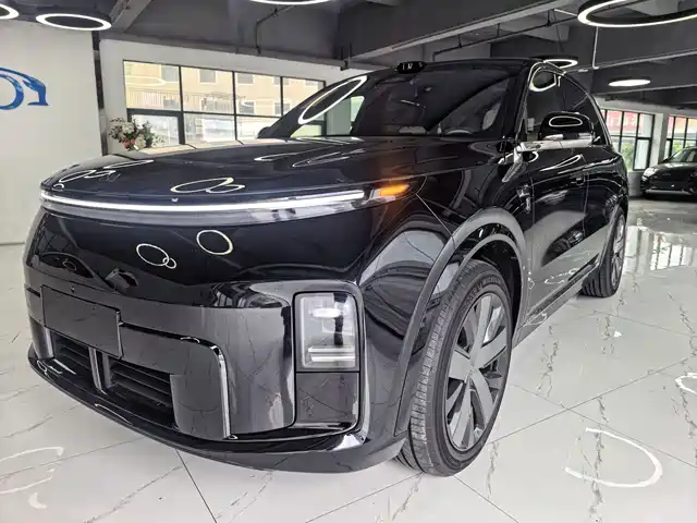 Li Auto L8 2026