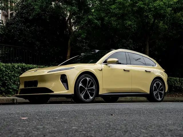 NIO ET5T 2024